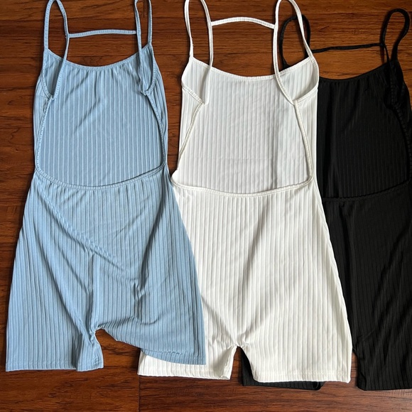 3 Backless Rompers - Picture 2 of 2